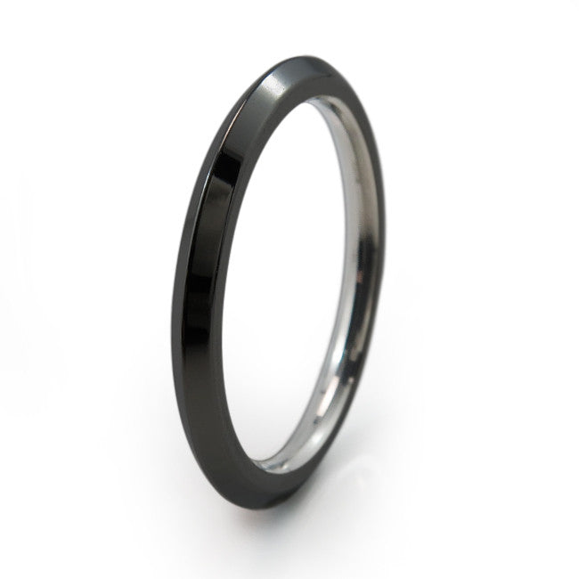 Titanium Wedding Ring with Platinum Inlay and Black Channels p13 – Titanium  Rings Studio